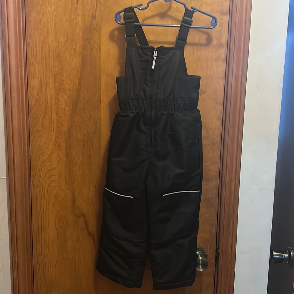 Swiss tech snow pants